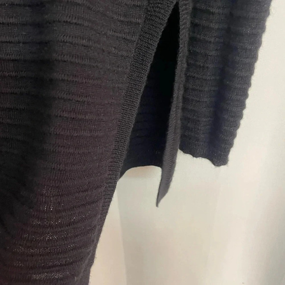 Tahar black tunic sweater size small - Picture 6 of 8